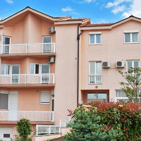 Guest House Regina Mundi Međugorje エクステリア 写真