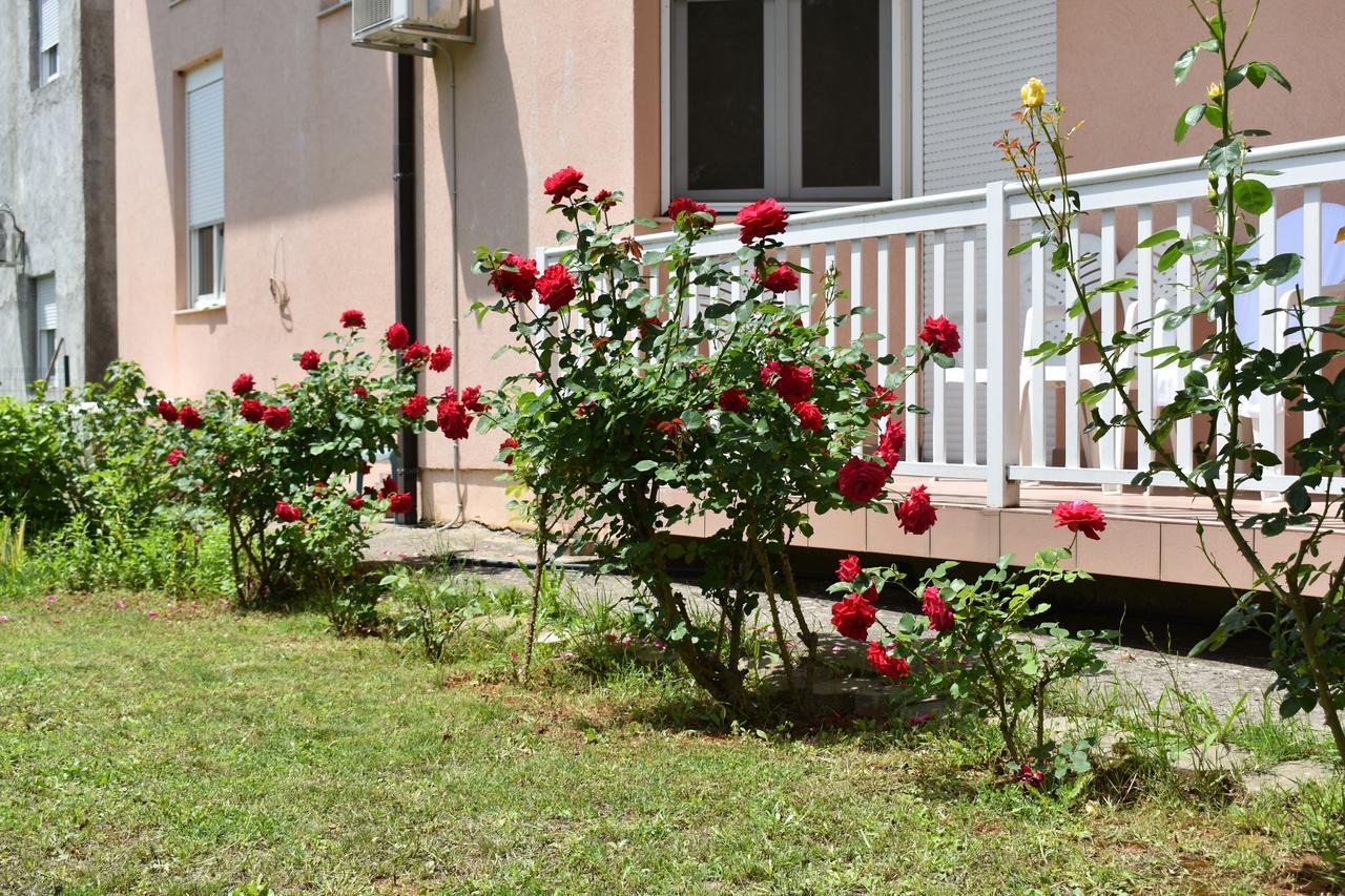 Guest House Regina Mundi Međugorje エクステリア 写真