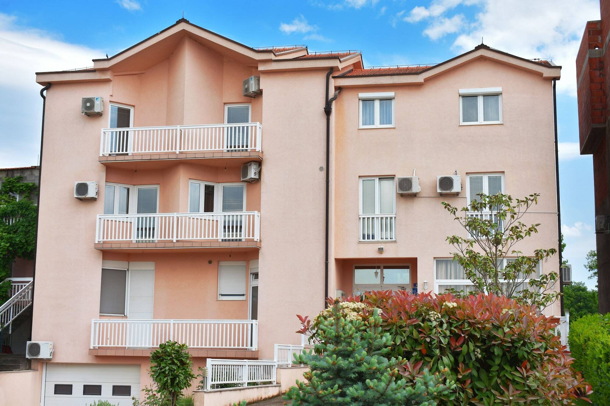 Guest House Regina Mundi Međugorje エクステリア 写真